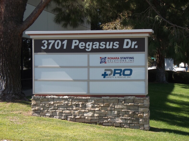 3701 Pegasus Dr, Bakersfield, CA à louer - Autre – Image 3 sur 3