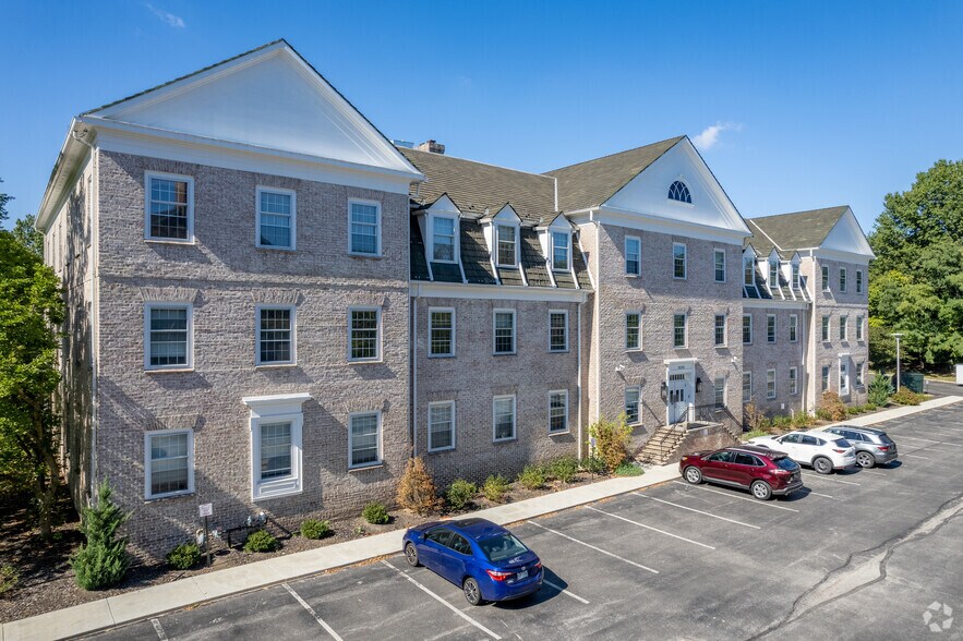29325 Chagrin Blvd, Pepper Pike, OH à louer - Photo de l’immeuble – Image 3 sur 9