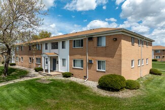 Plus de détails pour 21516 Dequindre Rd, Warren, MI - Logement à vendre