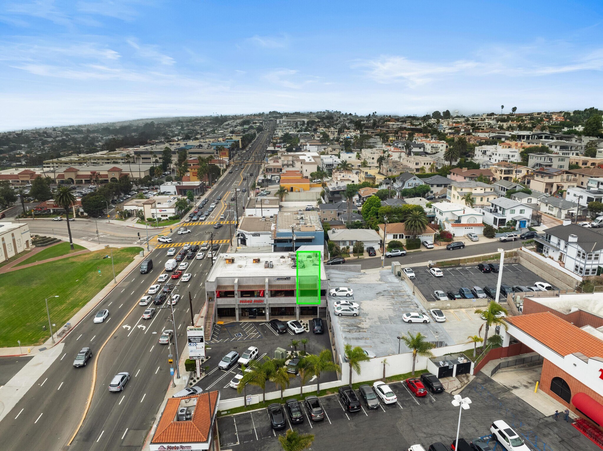 1200 Pacific Coast Hwy, Hermosa Beach, CA à louer Photo de l’immeuble– Image 1 sur 8