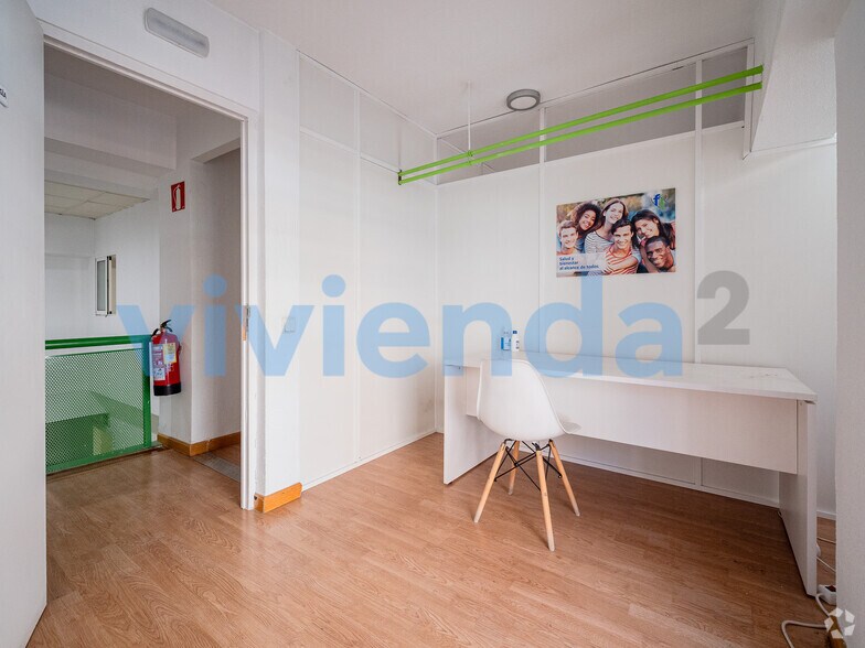 View Photo