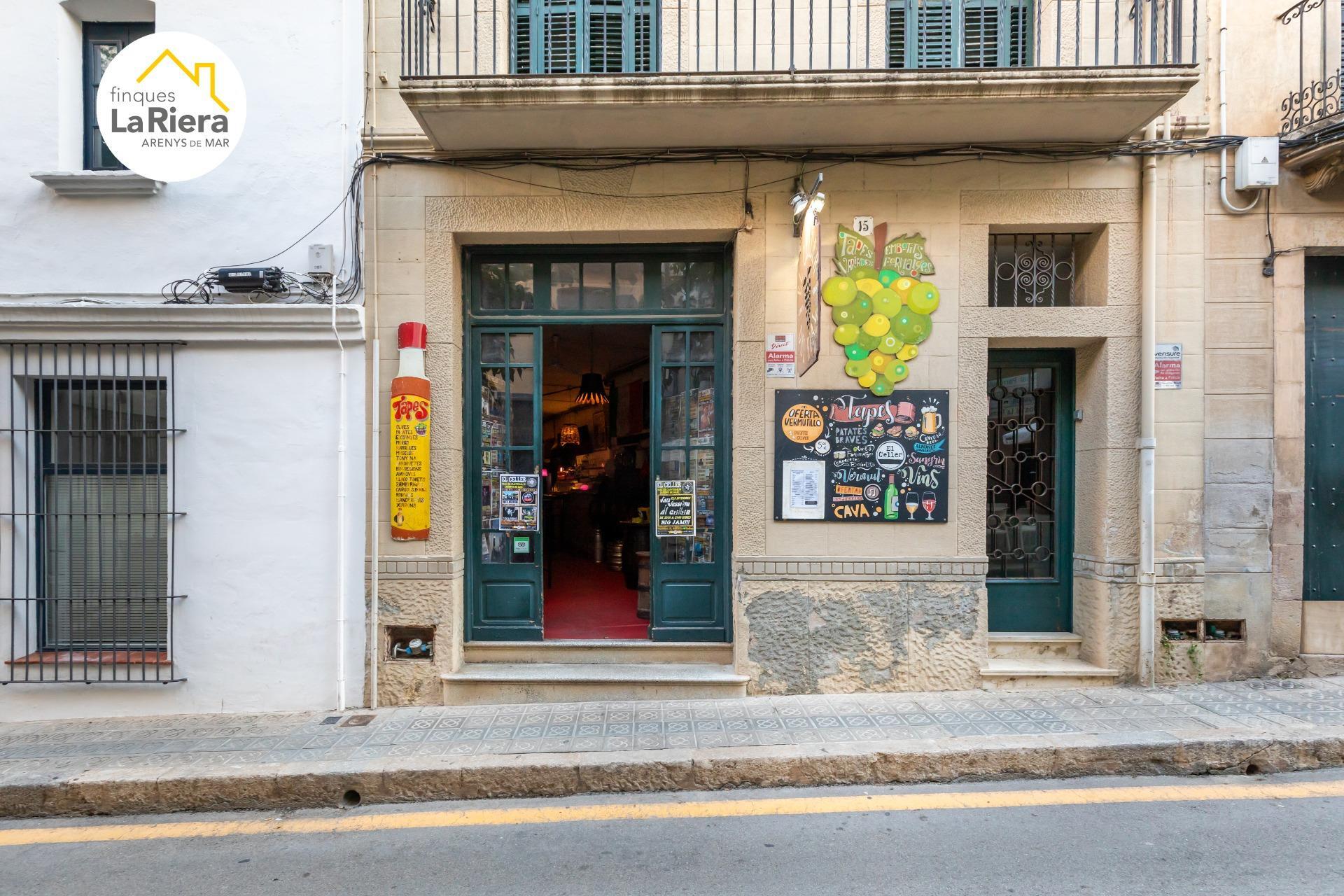 Immeuble residentiel dans Arenys de Mar, Barcelona à vendre Photo de l’immeuble– Image 1 sur 2