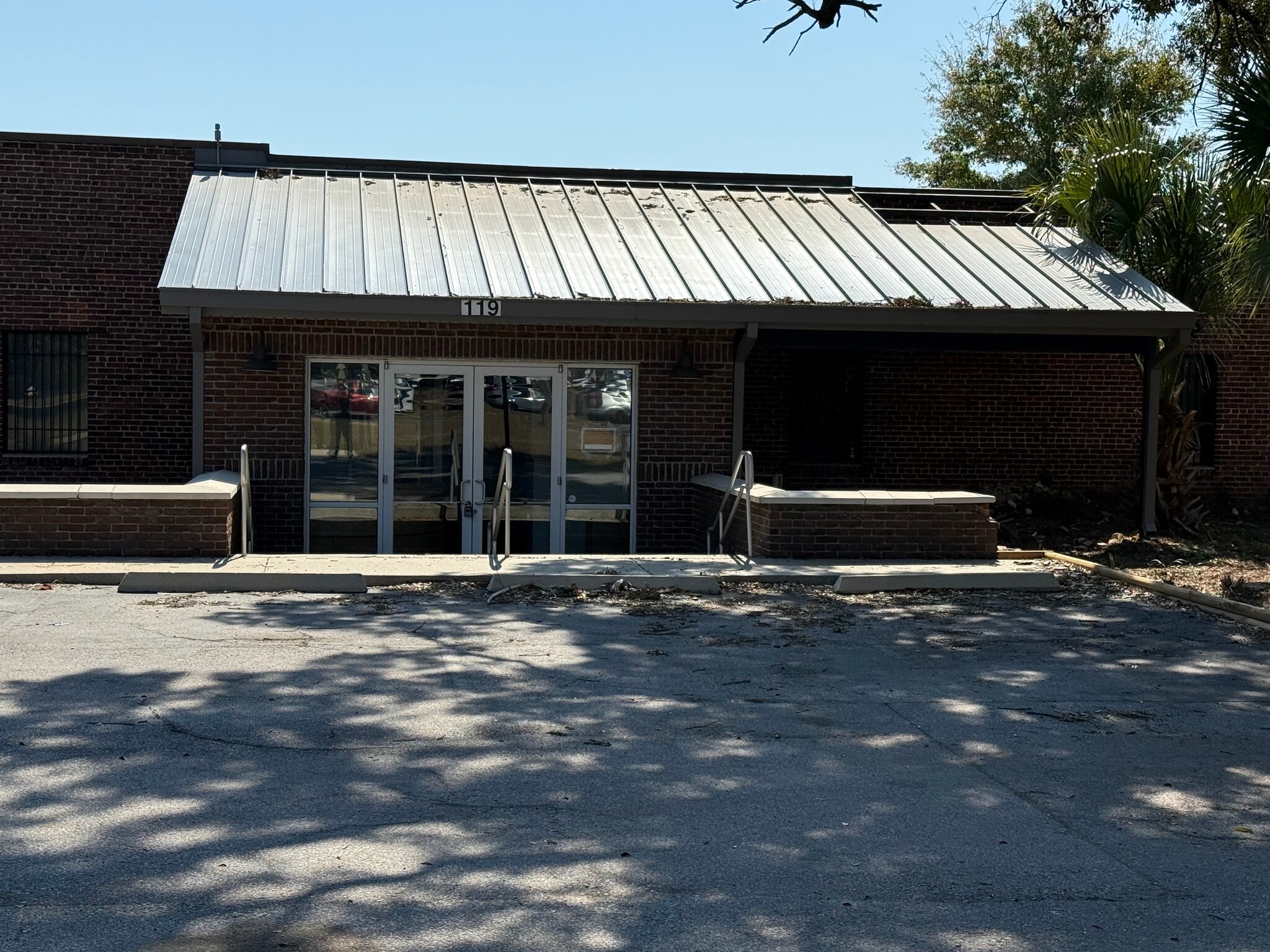 119 Gregory St, Pensacola, FL à louer Photo principale– Image 1 sur 7