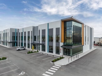 Plus de détails pour 12939 Anvil Way, Surrey, BC - Industriel/Logistique à vendre