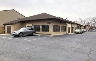 Plus de détails pour 7451-7463 Old Alexandria Ferry Rd, Clinton, MD - Industriel/Logistique à vendre