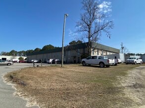 8300 Dorchester Rd, Charleston, SC à louer Photo de l’immeuble– Image 2 sur 12