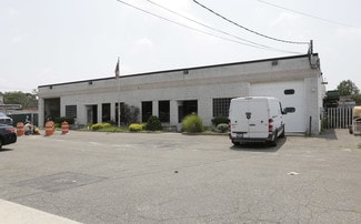 Plus de détails pour 136 Gazza Blvd, Farmingdale, NY - Industriel/Logistique à vendre