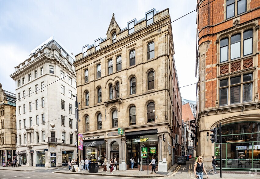 57 Cross St, Manchester à louer - Photo de l’immeuble – Image 2 sur 7