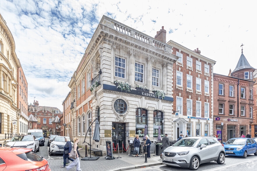 3 The Cross, Worcester à vendre - Photo principale – Image 1 sur 2