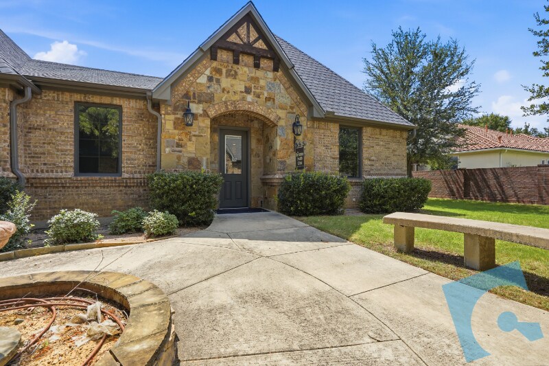 1120 Glade Rd, Colleyville, TX à louer - Photo de l’immeuble – Image 3 sur 12