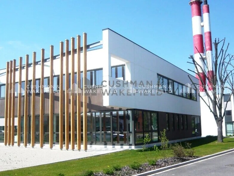 Bureau dans Strasbourg à louer - Photo de l’immeuble – Image 1 sur 10