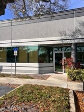 7751 Kingspointe Pky, Orlando, FL à louer Photo intérieure– Image 2 sur 13