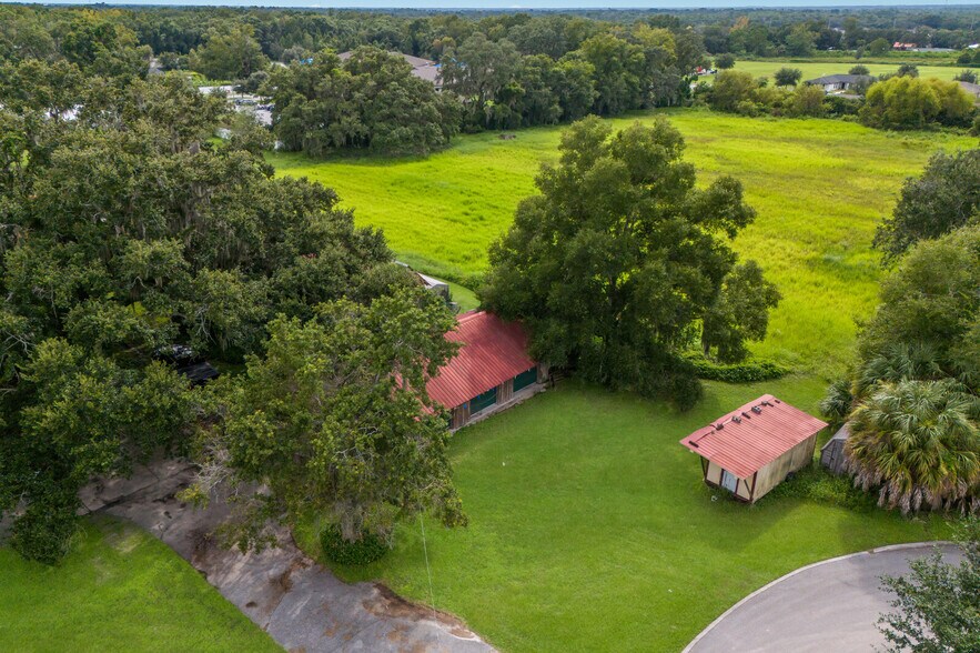 3720 Kathleen Rd, Lakeland, FL à vendre - Photo principale – Image 1 sur 10
