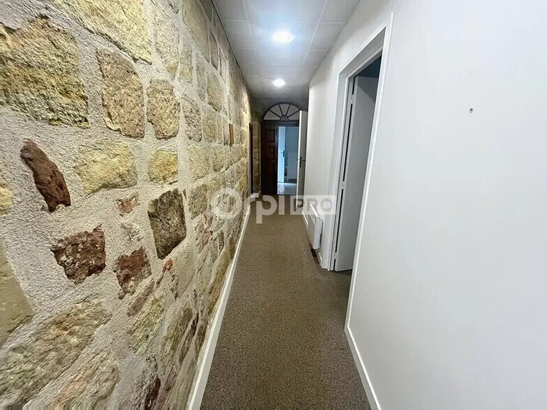 Bureau dans Brive-la-Gaillarde à louer - Photo intérieure – Image 3 sur 8