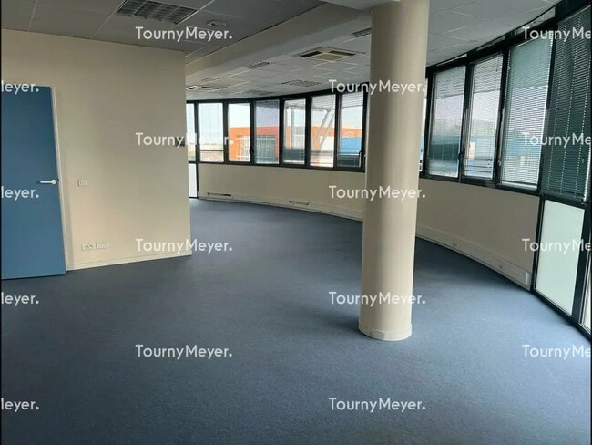 Plus de détails pour Bureau à vendre