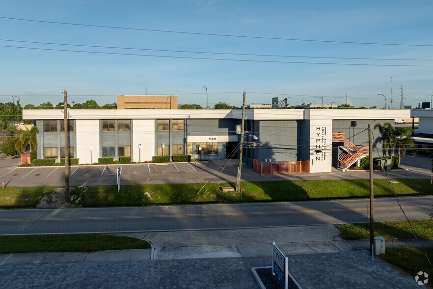 501 Wymore Rd, Winter Park, FL à louer - Photo de l’immeuble – Image 2 sur 7