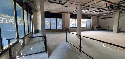 5512 17th Ave NW, Seattle, WA à louer Photo intérieure– Image 2 sur 6