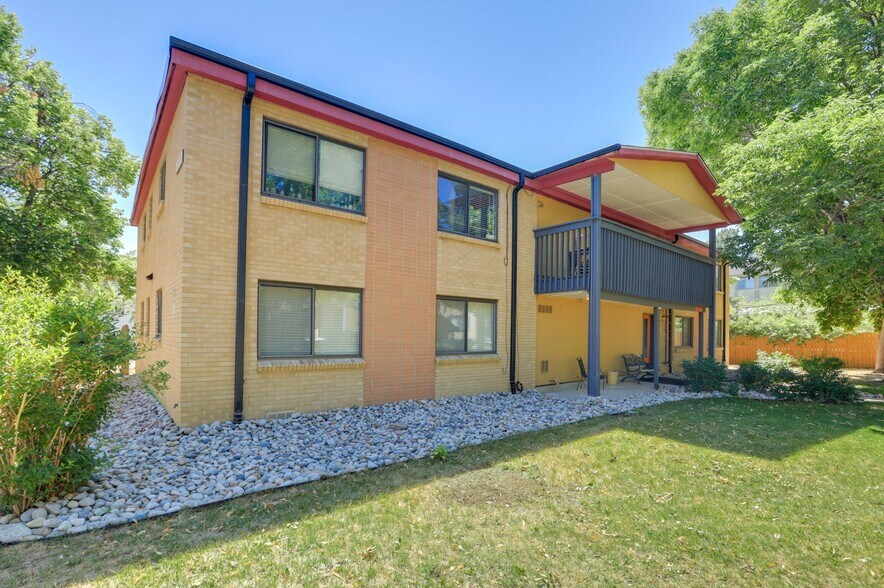 10610 W 7th Pl, Lakewood, CO à vendre - Photo de l’immeuble – Image 3 sur 15