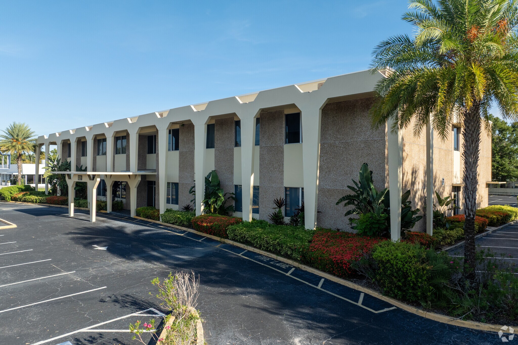 1221 Lee Rd, Orlando, FL à vendre Photo principale– Image 1 sur 7