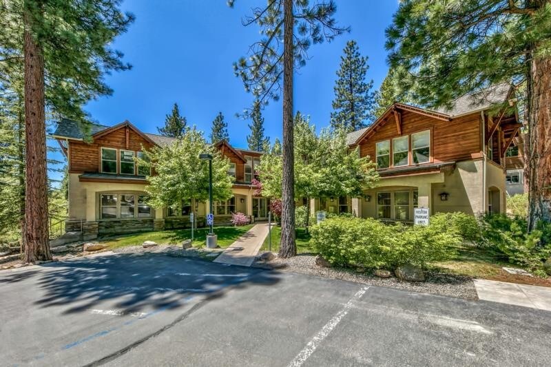 937 Tahoe Blvd, Incline Village, NV à louer - Photo principale – Image 1 sur 11