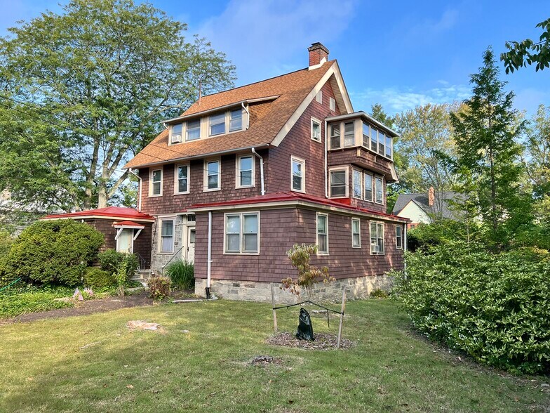 29 W Stratford Ave, Lansdowne, PA à vendre - Photo de l’immeuble – Image 2 sur 5