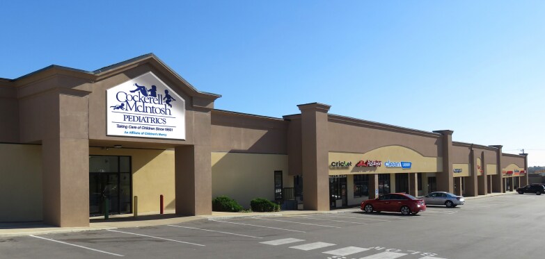 2407-2411 S State Route 291, Independence, MO à louer Photo de l’immeuble– Image 1 sur 5