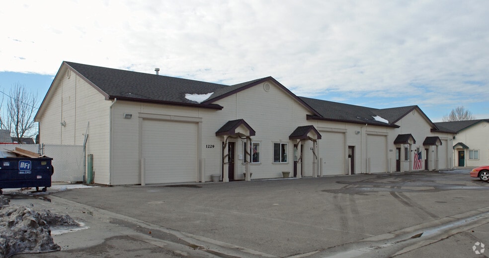 1229-1235 N Midland Blvd, Nampa, ID à vendre - Photo principale – Image 1 sur 3