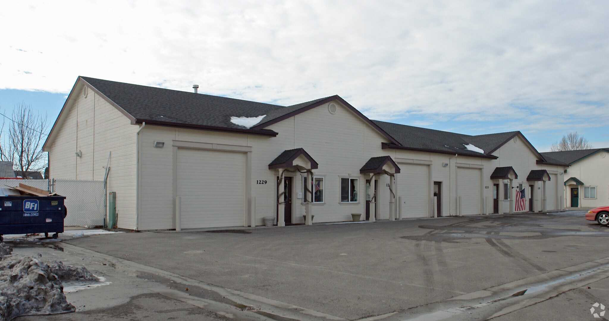 1229-1235 N Midland Blvd, Nampa, ID à vendre Photo principale– Image 1 sur 4