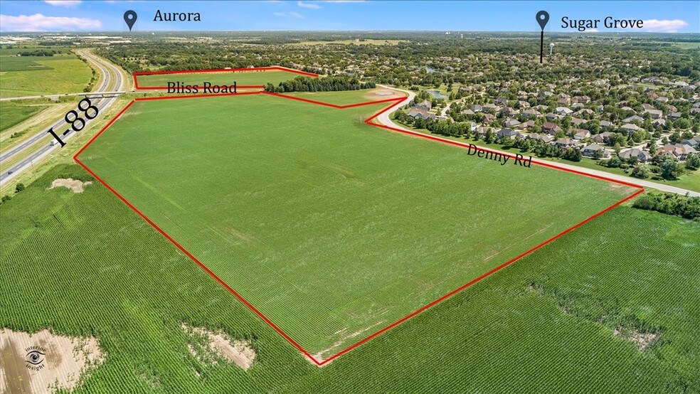 Bliss Rd, Sugar Grove, IL à vendre - Photo principale – Image 1 sur 14