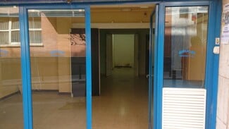 Plus de détails pour Local commercial à louer