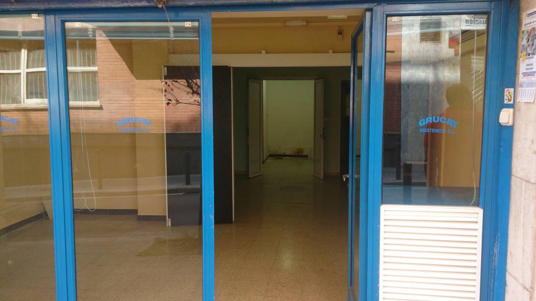 Local commercial dans Barcelone, Barcelona à louer Photo intérieure– Image 1 sur 8