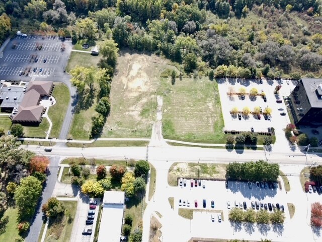 XX Rowan Rd, Cranberry Township, PA à vendre - Aérien – Image 1 sur 6