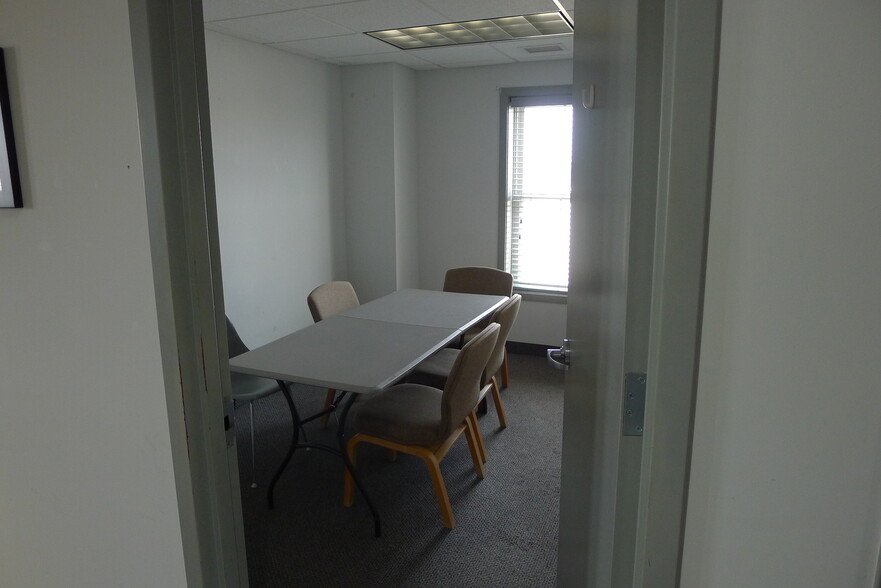518 E Baltimore St, Taneytown, MD à louer - Photo de l’immeuble – Image 3 sur 12