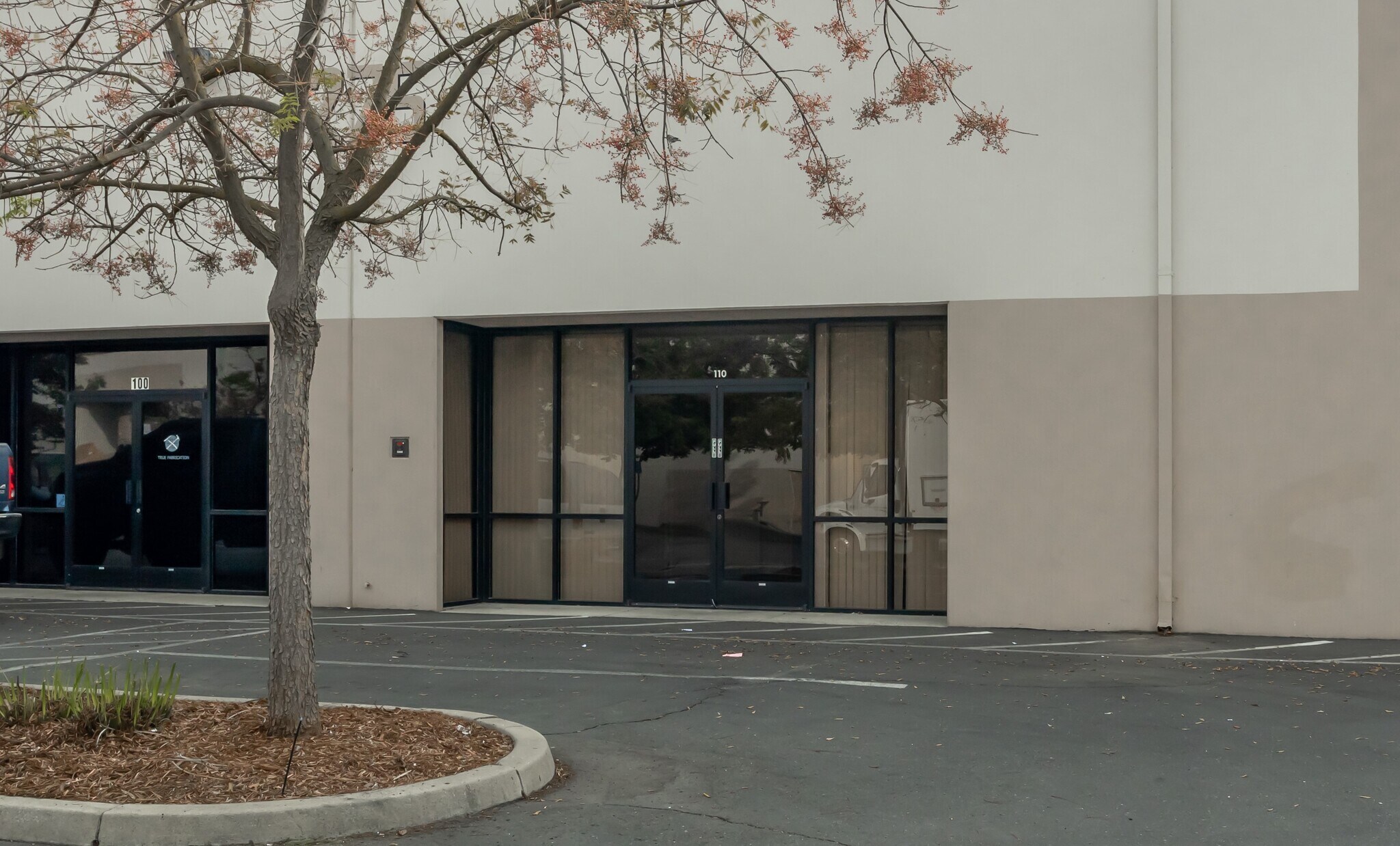 1275 Triangle Ct, West Sacramento, CA à louer Photo de l’immeuble– Image 1 sur 4