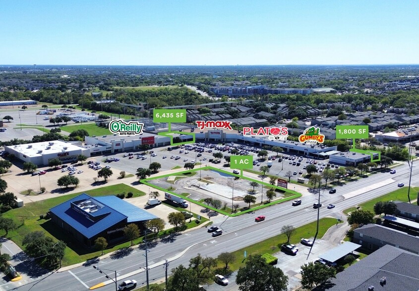1100-1400 Harvey Rd, College Station, TX à louer - Photo de l’immeuble – Image 1 sur 9