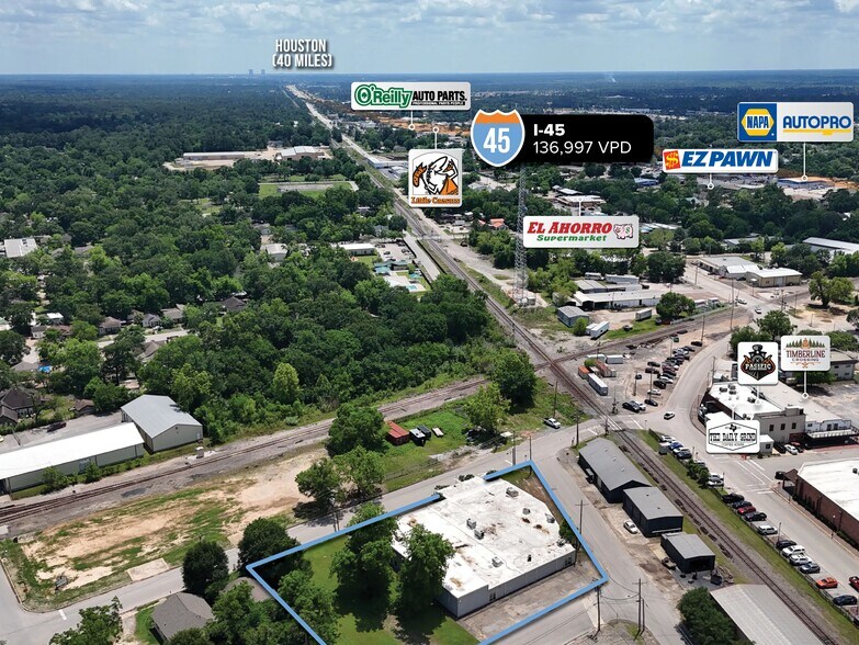 100 Avenue A St, Conroe, TX à vendre - Photo de l’immeuble – Image 2 sur 21