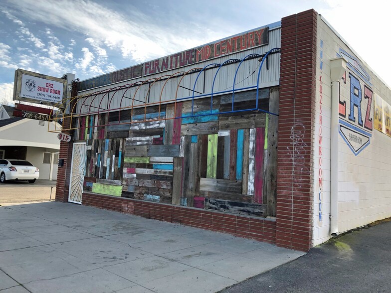 915 N Fulton St, Fresno, CA à louer - Photo de l’immeuble – Image 2 sur 4