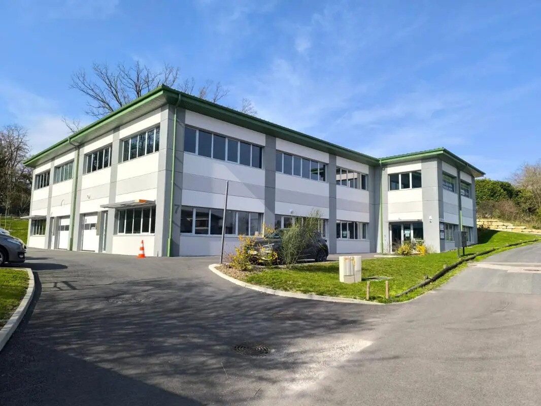 Bureau dans Lissieu à vendre Photo de l’immeuble– Image 1 sur 5