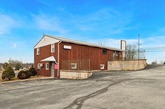 3982 W Lincoln Hwy, Parkesburg, PA à louer Photo de l’immeuble– Image 1 sur 15