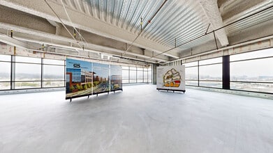 50 Tanforan Ave, South San Francisco, CA à louer Numérisation 3D Matterport– Image 1 sur 6