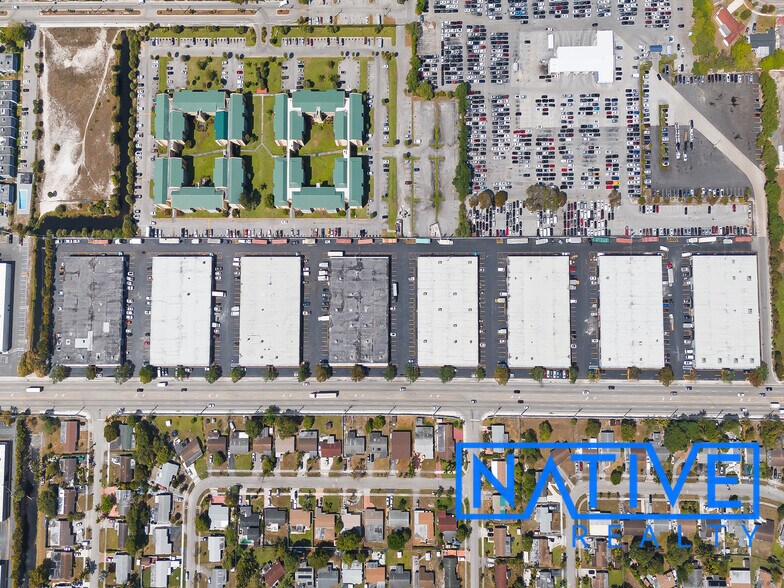 3501-3531 NW 19th St, Fort Lauderdale, FL à louer - Photo de l’immeuble – Image 3 sur 23