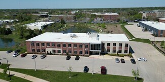 Plus de détails pour 1907 S 4th St, Champaign, IL - Bureau à louer