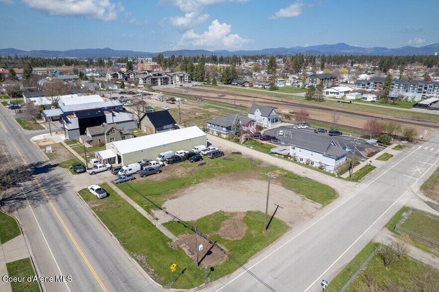 517 E 3rd Ave, Post Falls, ID à vendre - Aérien – Image 3 sur 9