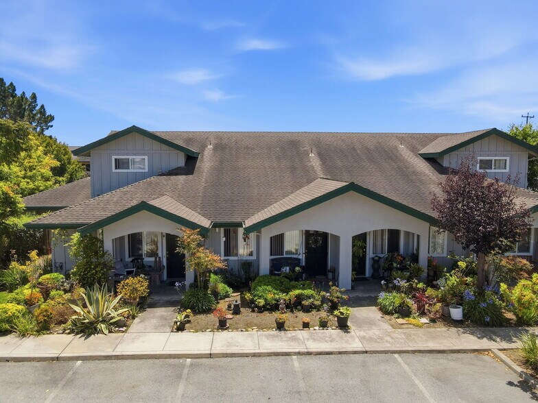 2220 Chanticleer Ave, Santa Cruz, CA à vendre - Photo de l’immeuble – Image 2 sur 23