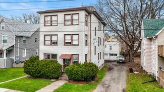 Plus de détails pour 71 Albert St, Johnson City, NY - Logement à vendre
