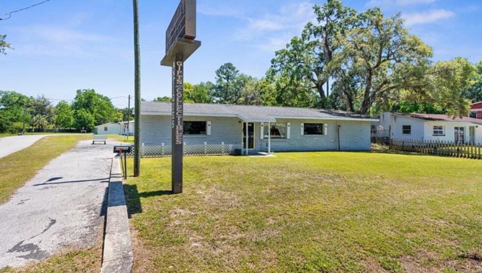 1340 Howell Ave, Brooksville, FL à vendre - Photo de l’immeuble – Image 2 sur 11