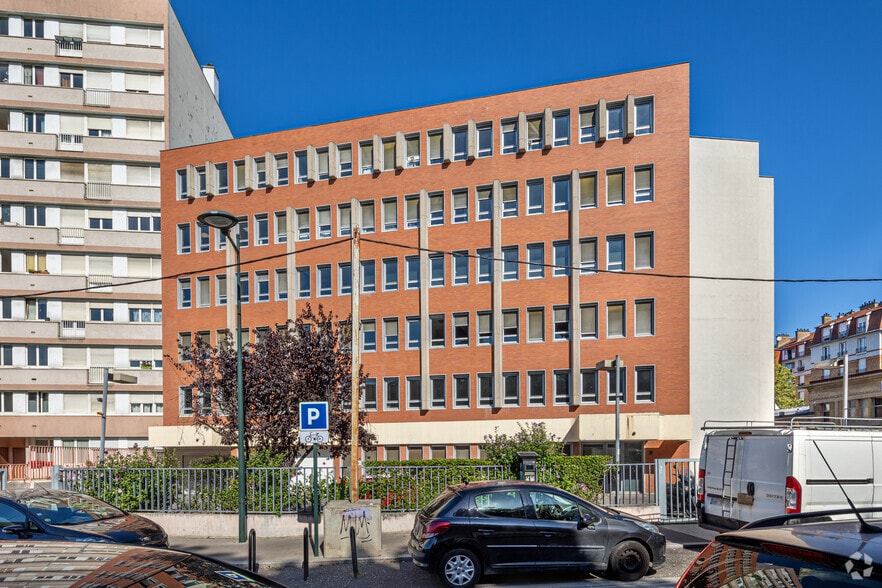 Bureau dans Clichy à louer - Photo de l’immeuble – Image 2 sur 2
