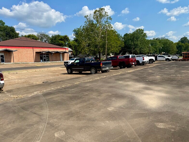 1160 Clarksville st, Paris, TX à vendre - Photo de l’immeuble – Image 3 sur 4