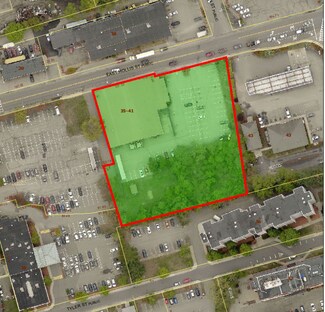 Plus de détails pour 35-41 E Hollis St, Nashua, NH - Local commercial à vendre