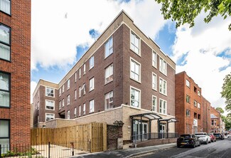 Plus de détails pour Palmyra Sq N, Warrington - Local commercial à louer
